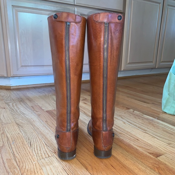 Frye Melissa Button Back Boots - Picture 5 of 10